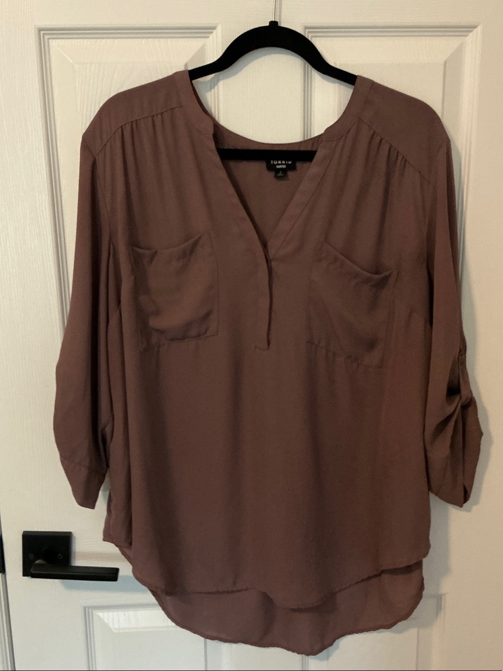torrid Mauve-Rose Split V-Neck Tunic with Roll-Tab Sleeves